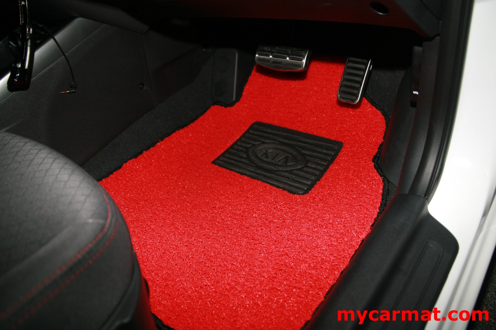 Kia Forte Car mat Coil Mat Red with