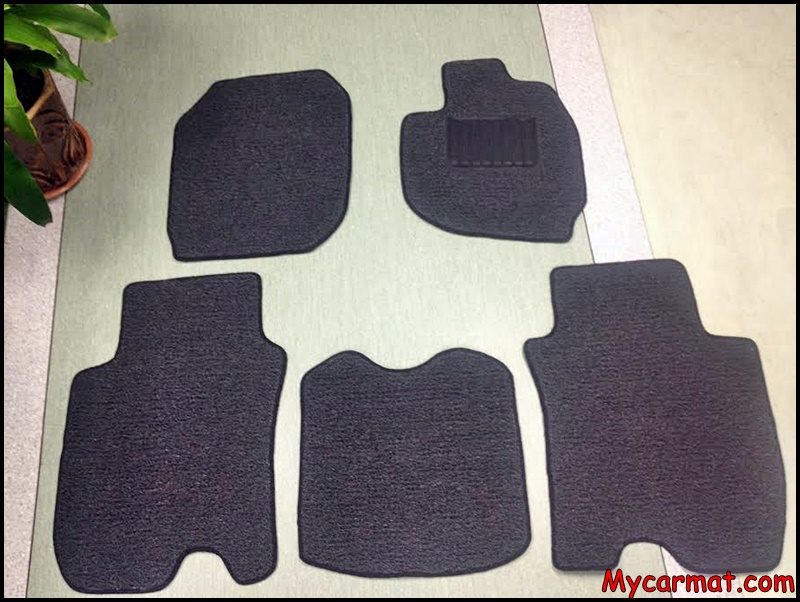 Side Sewing / Trim is a must for car mat so that it will not easily tear compared to those car mat without side sewing.